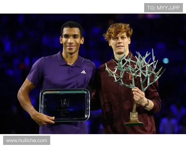 新一届网球大师赛开幕 世界顶尖球员激烈角逐争夺冠军荣耀 新一届网球大师赛开幕 世界顶尖球员激烈角逐争夺冠军荣耀