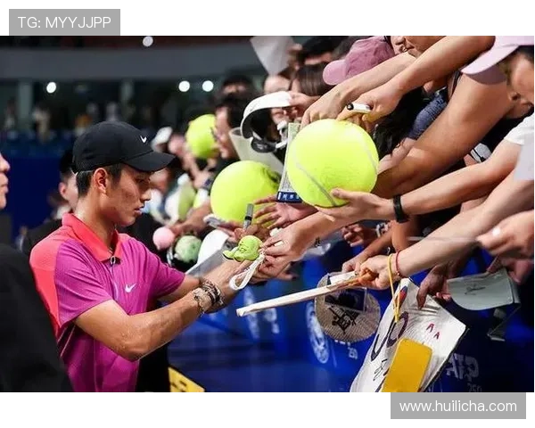 网球赛场风云再起 新星崛起与老将对决激烈上演 网球赛场风云再起 新星崛起与老将对决激烈上演