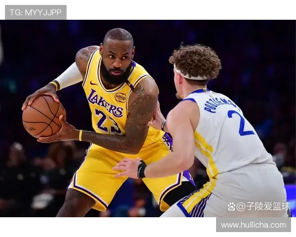 NBA今日头条：詹姆斯领衔湖人战胜勇士，库里三分破纪录，赛季最精彩对决回顾