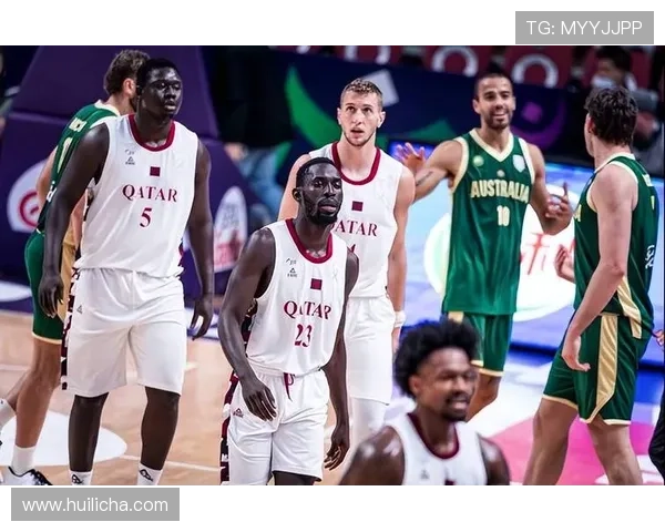 中国男篮迎战澳大利亚 强强对决助力世界杯资格赛冲刺 中国男篮迎战澳大利亚 强强对决助力世界杯资格赛冲刺