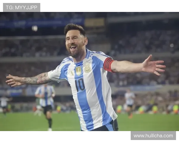 梅西加盟迈阿密国际后首度亮相赛场 引发全球球迷热议