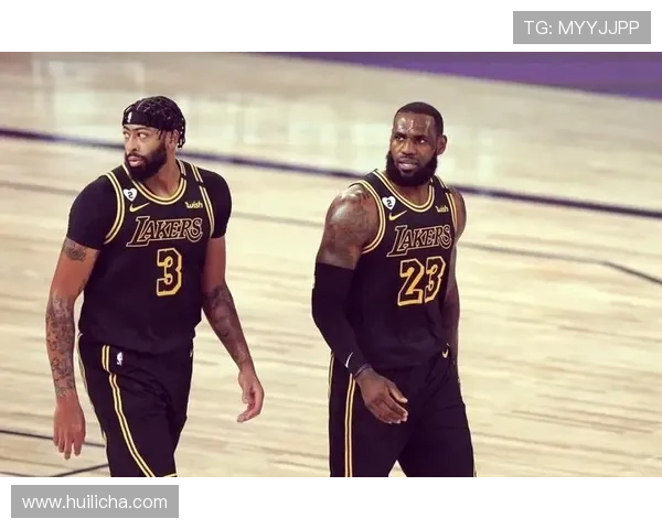 浓眉强势复出助湖人连胜 詹姆斯领衔团队攻防两端表现出色