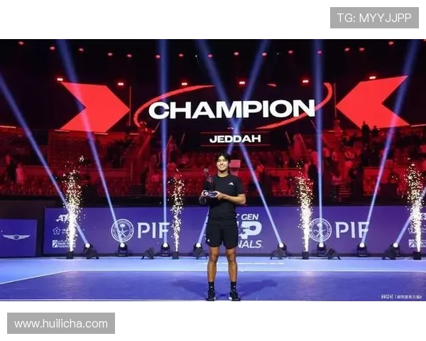 网球赛场激烈对决 新星崛起老将争夺年终总决赛资格