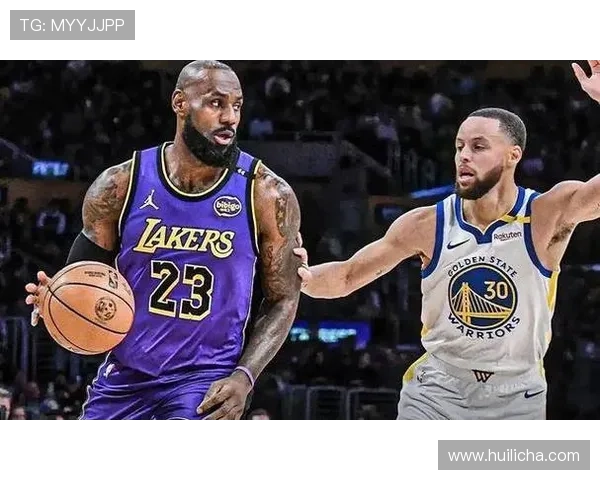 詹姆斯赛季首度伤退湖人无缘连胜勇士战绩起伏引人关注