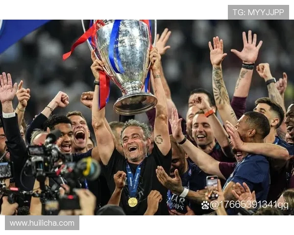 那不勒斯足球俱乐部崛起之路：从传统劲旅到欧洲足坛新星